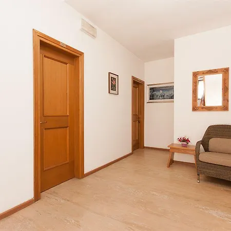 Garni Barancio - Auronzo Center 3*