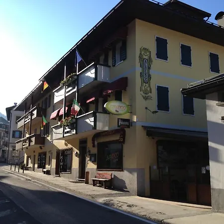 Hotel Garni Barancio 3*